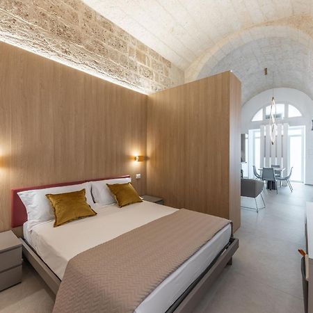 Novum Hospitality Hotel Бари Екстериор снимка