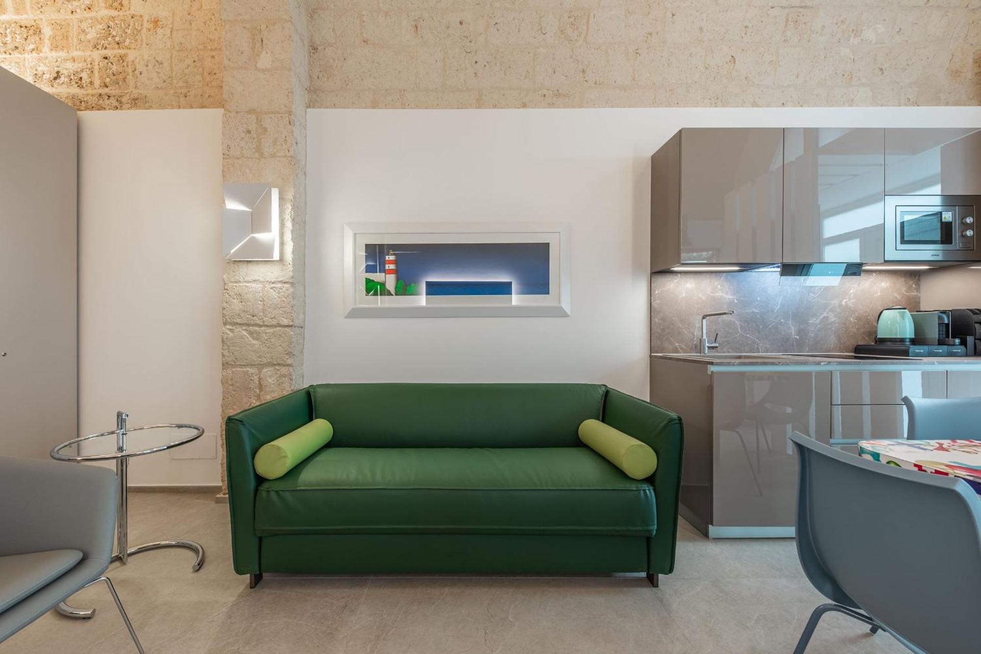 Novum Hospitality Hotel Бари Екстериор снимка