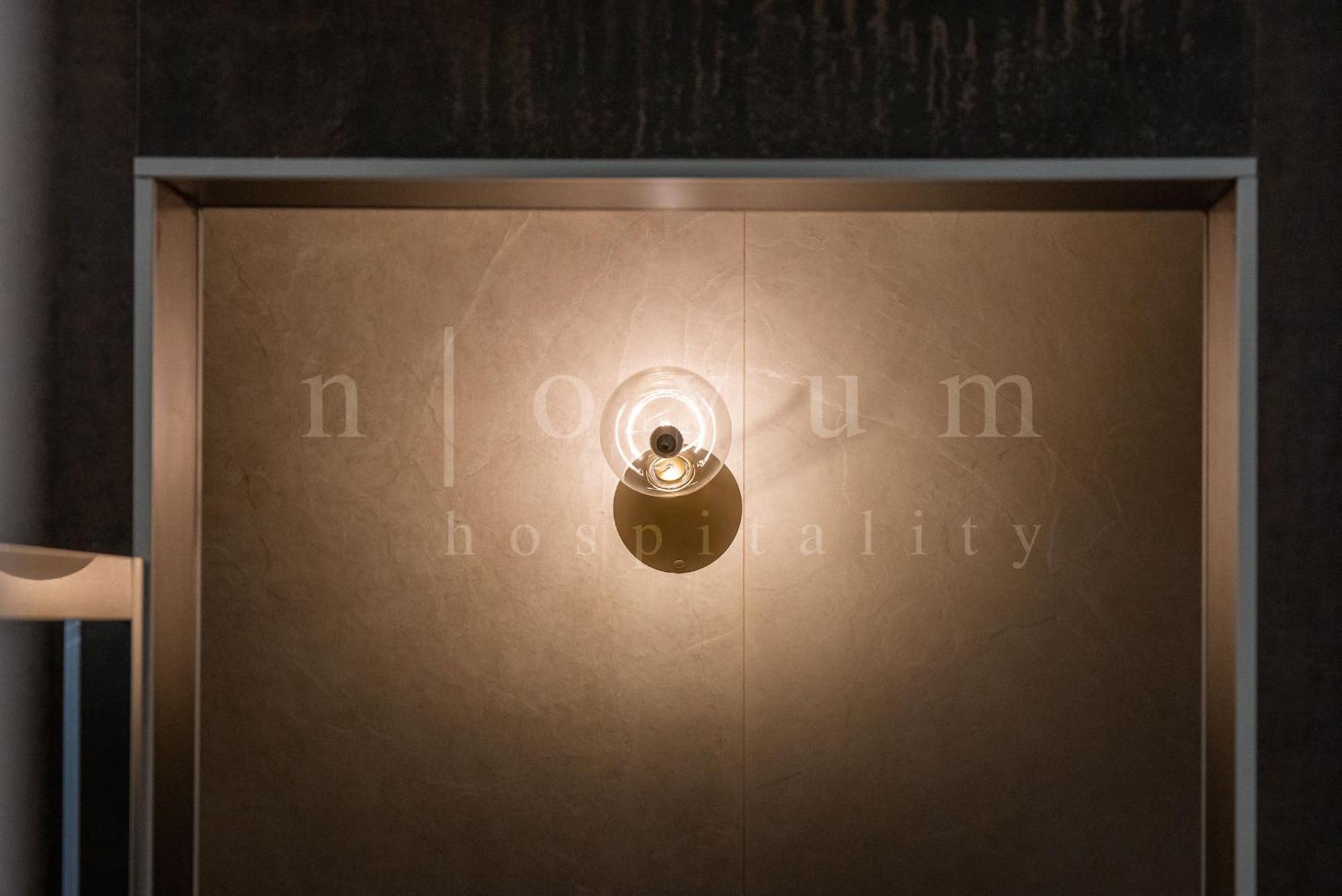 Novum Hospitality Hotel Бари Екстериор снимка